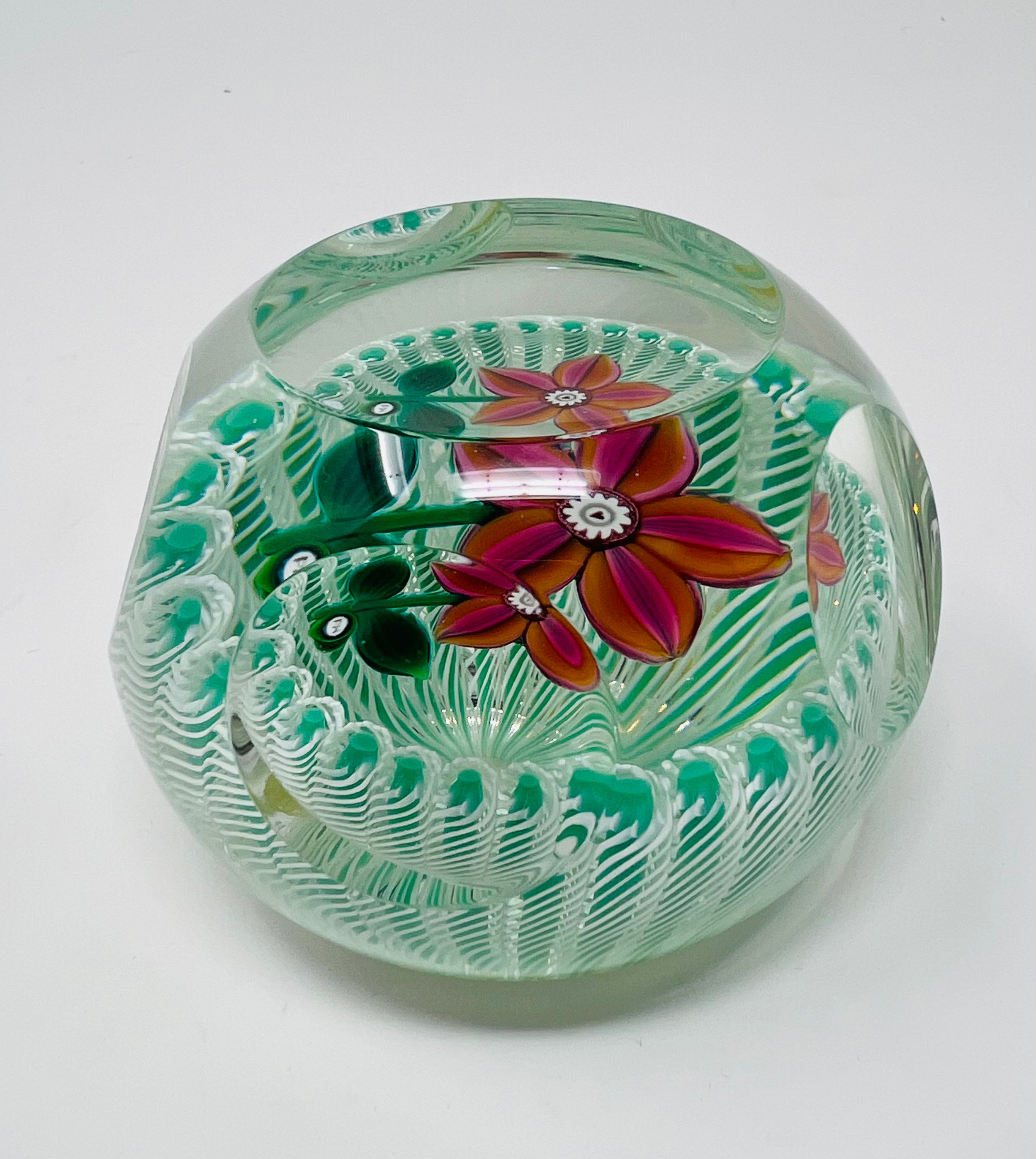 Peter Holmes Selkirk Glass 1996 Heart Flower Paperweight