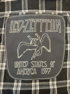 "United States of America 1977" Led Zeppelin (Unisex - Men's XL)