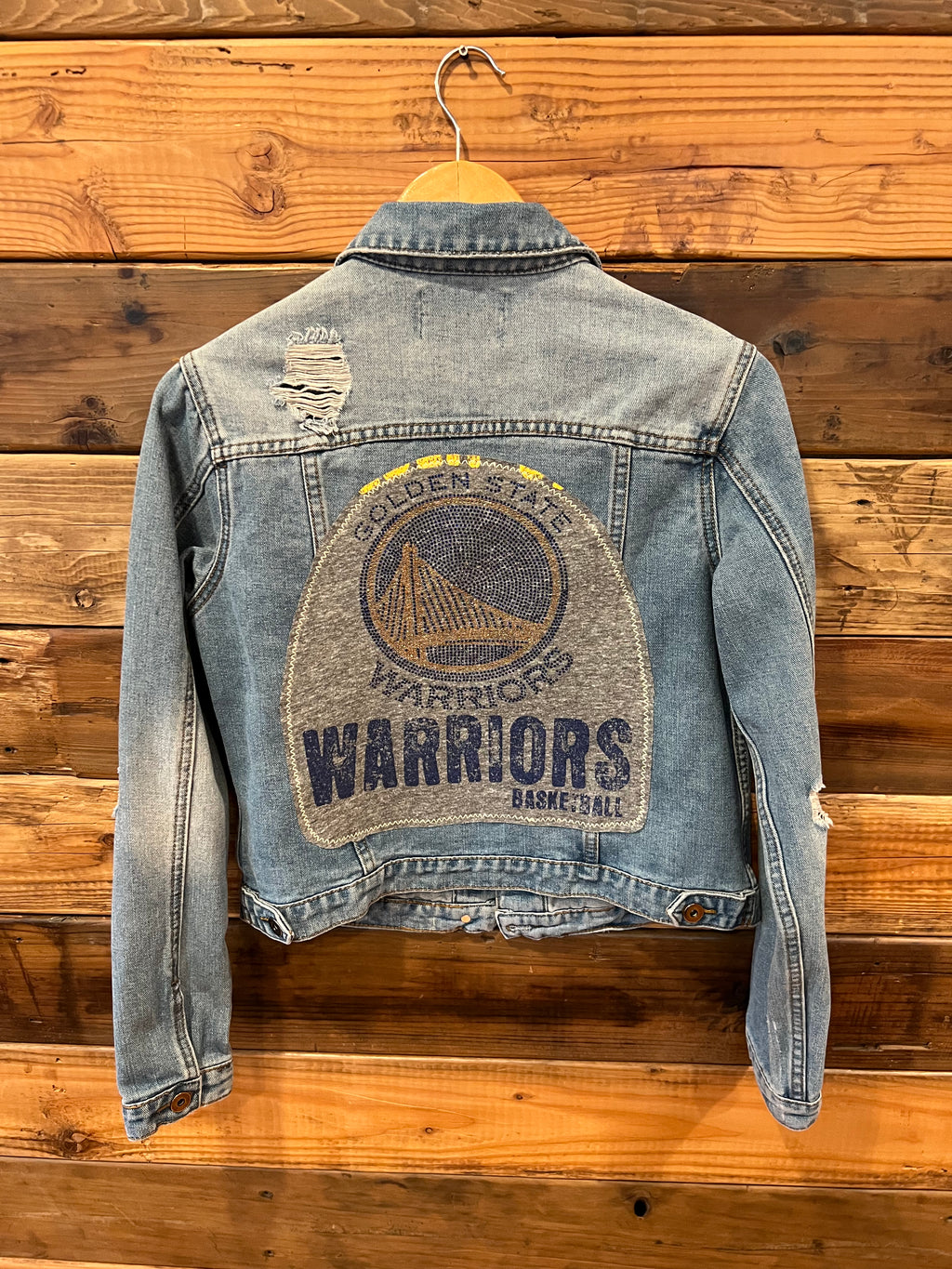 Golden State Warriors One of a Kind Mia & Madison Distressed Custom MadAndie jean jacket - women's s