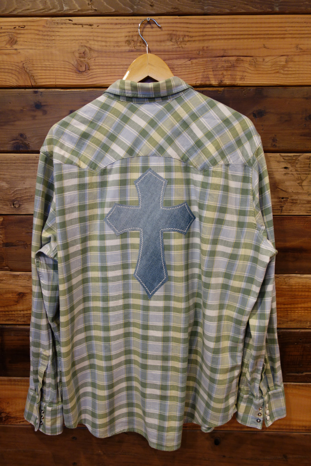 One of a kind vintage Levi's flannel, cross