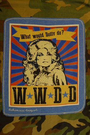 What Would Dolly Do? (Unisex - Men's M, Women's L/XL)